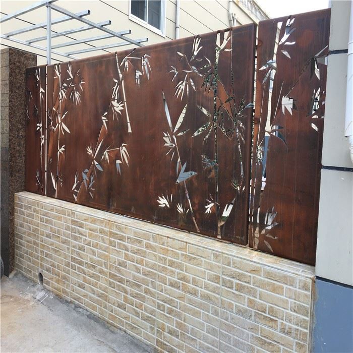 Rusted Steel Screens