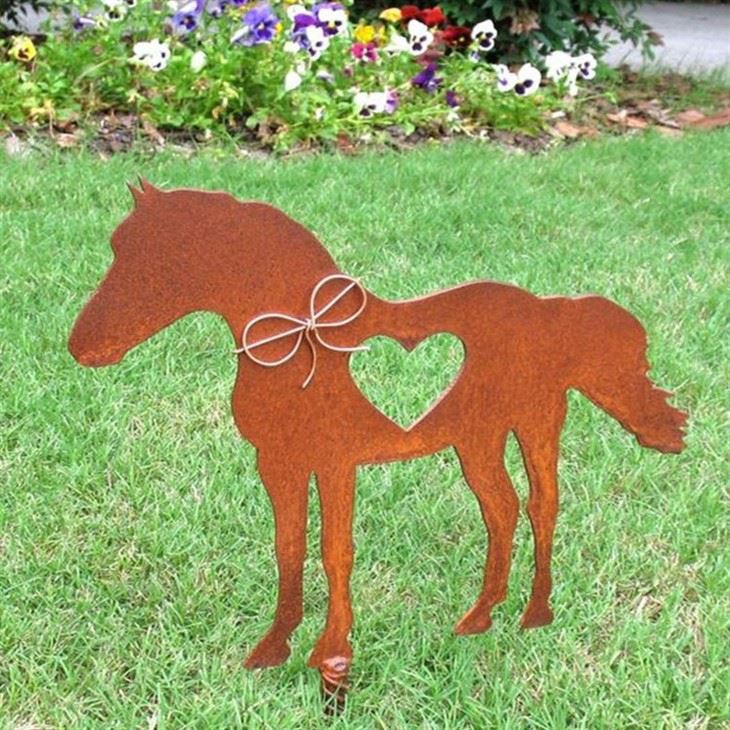 Rusted Metal Animal Sculpture For Outdoor
